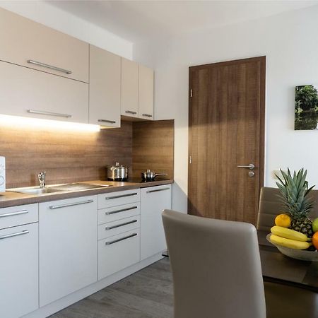 Raba Apartman Sárvár Exterior foto