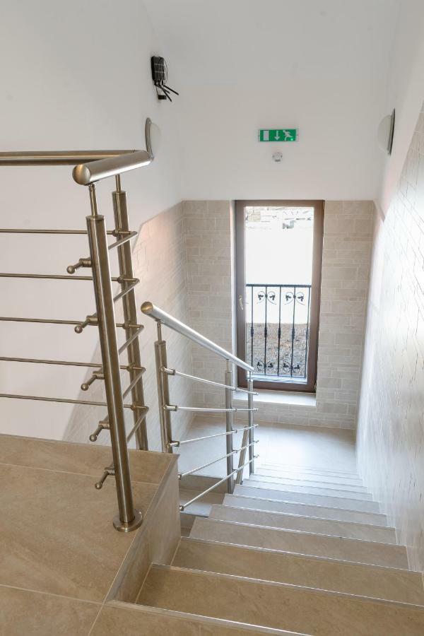 Raba Apartman Sárvár Exterior foto