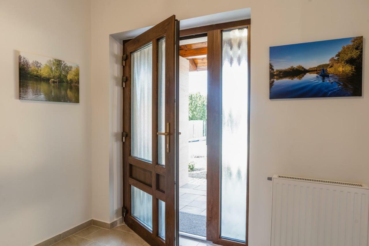 Raba Apartman Sárvár Exterior foto